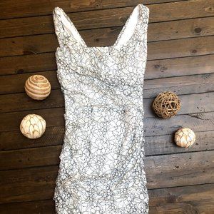 ♥️ White and Black Lacey Express Dress